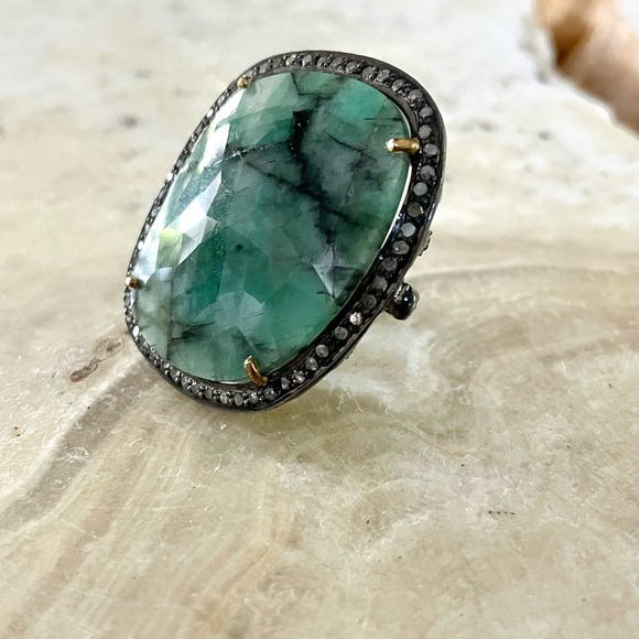 Emerald Diamond Statement Ring - Picture 4 of 13